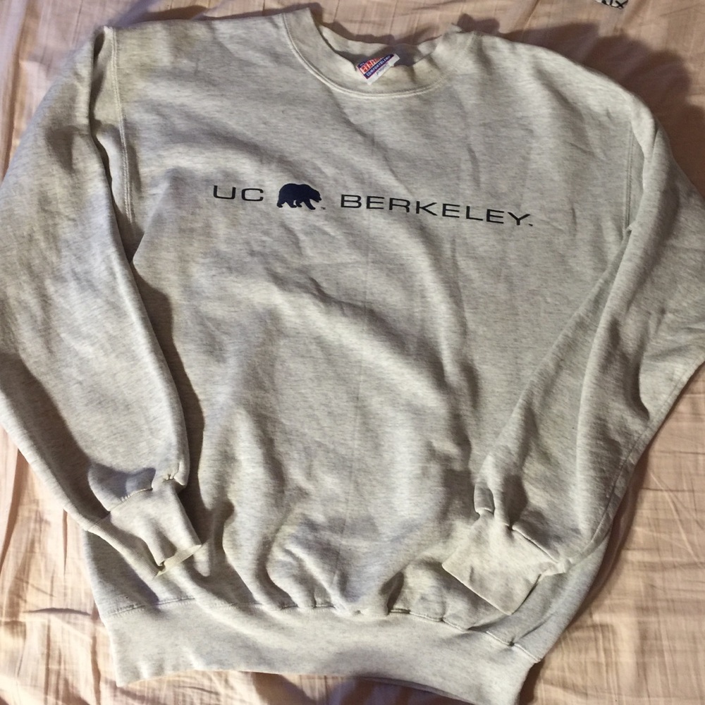 UC Berkeley Large Grey Logo Crewneck Sweatshirt